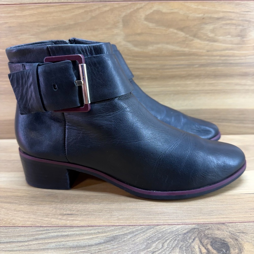 Ted Baker Big Buckle Ankle Zip Boot Women 7.5 EU 37.5 Black Leather Stacked Heel